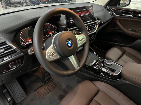 BMW X3 2.5i xDrive — изображение 11