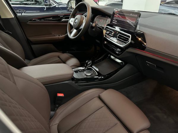 BMW X3 2.5i xDrive — изображение 4