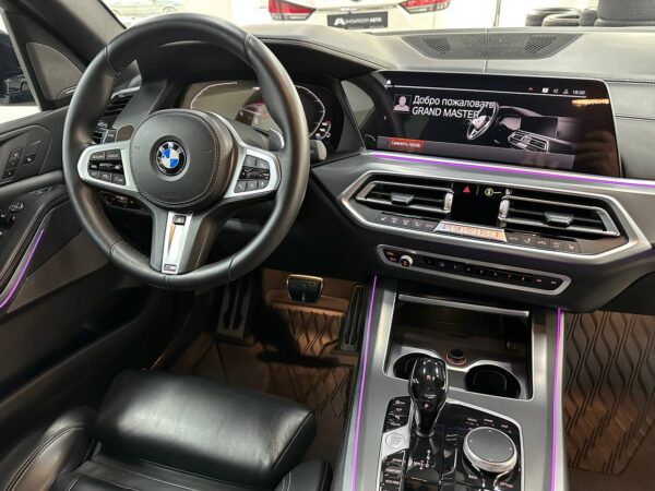 BMW X5 40i M — изображение 17