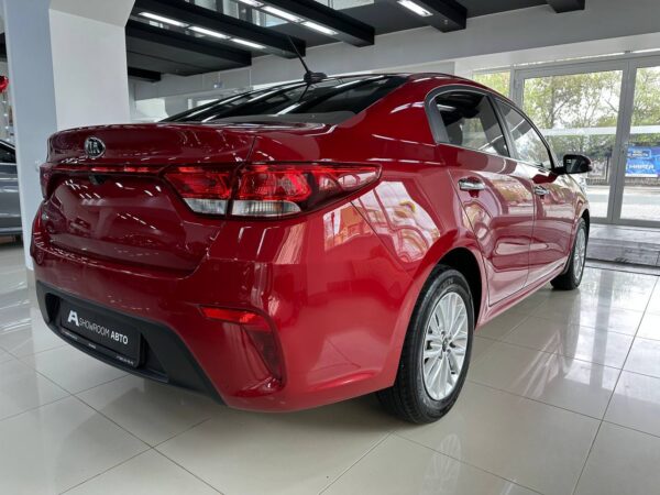 Kia Rio 1.6 AT — изображение 9