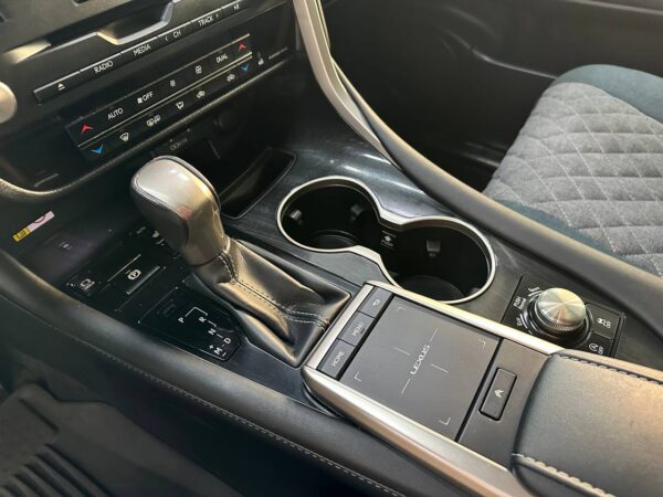 Lexus RX 300 — изображение 13