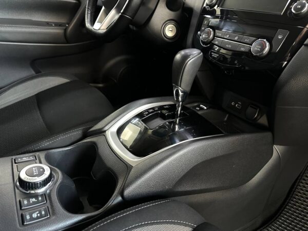 Nissan Qashqai 2.0 CVT — изображение 23