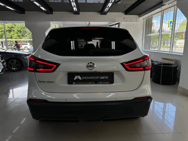 Nissan Qashqai 2.0 CVT — изображение 15