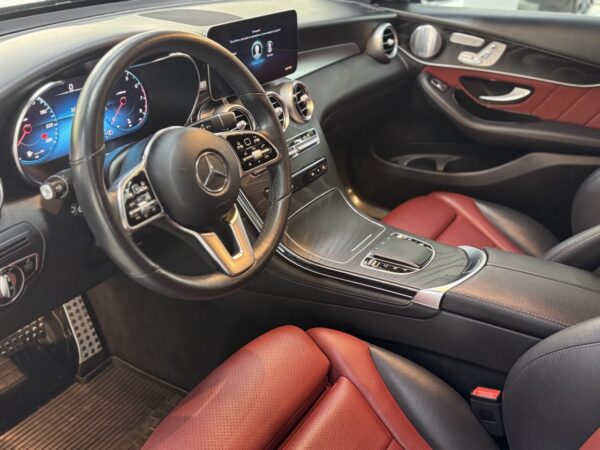 Mercedes-Benz GLC-класс Coupe 2.0 AT — изображение 18