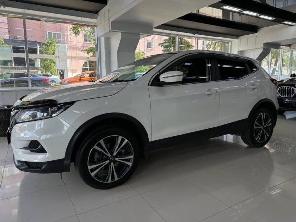 Nissan Qashqai 2.0 CVT — изображение 13