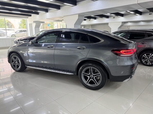 Mercedes-Benz GLC-класс Coupe 2.0 AT — изображение 13
