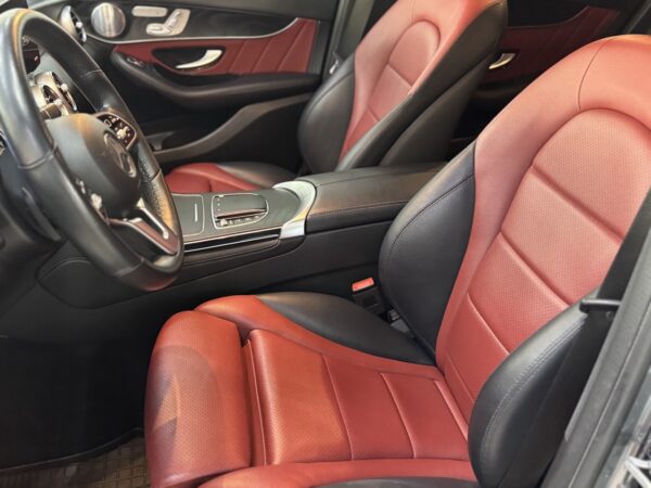Mercedes-Benz GLC-класс Coupe 2.0 AT — изображение 17