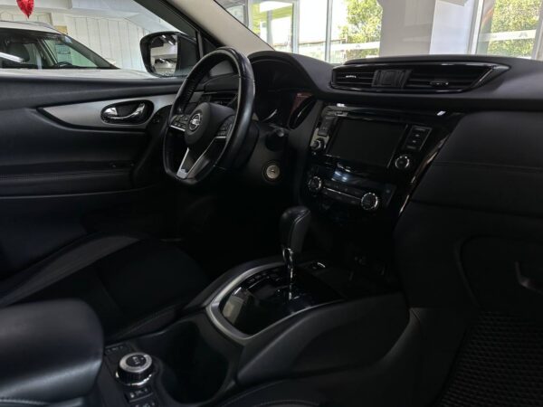 Nissan Qashqai 2.0 CVT — изображение 27